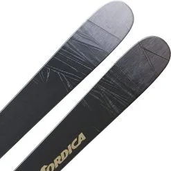 Nordica Unleashed 108 (2022/23) 9 Nordica Unleashed 108 (2022/23) -Casco Winkel 22 unleashed 108 0A232400 2 1280x1280